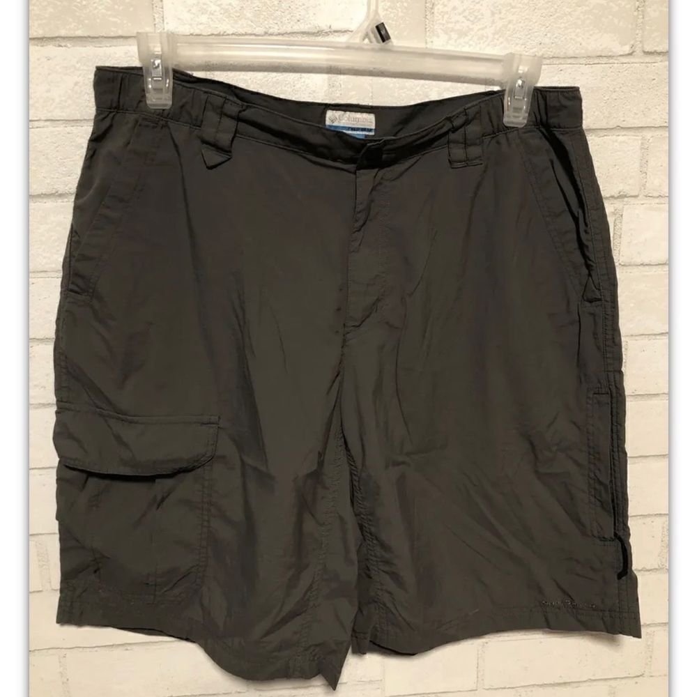 Columbia Cargo Shorts Mens L Dark Grey Elastic Waist Mesh Lined Nylon Swim Hike